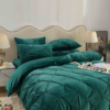 Lenjerie de Pat din Catifea 4 Piese – Verde Smarald, Eleganță și Confort Desăvârșit