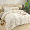 Lenjerie de Pat din Catifea 4 Piese – Eleganță și Rafinament în Alb Crem